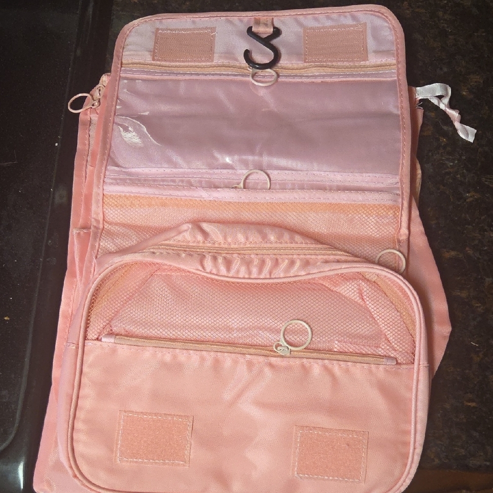 Pink Travel Organizer Set - Picture 8 of 16